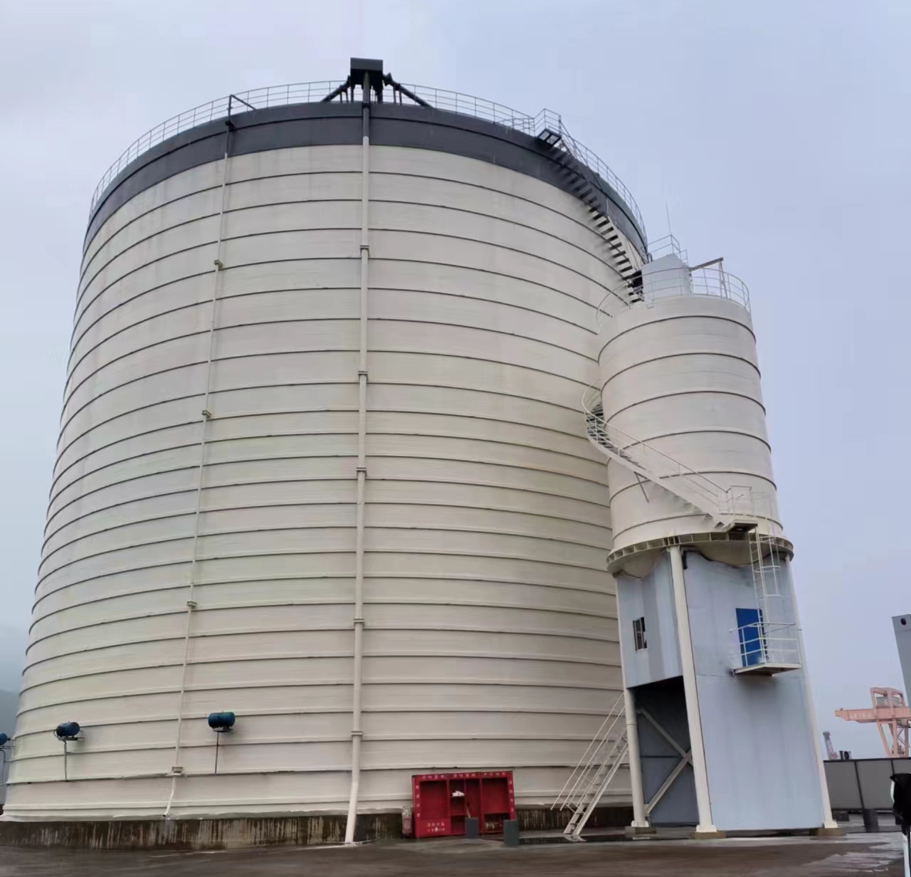 坡心镇10万吨水泥钢板库